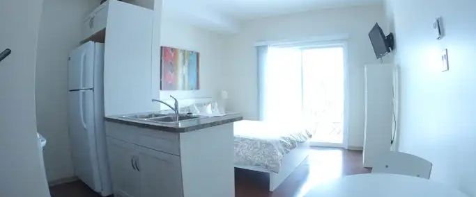 Fully Furnished Studio Apartment in Innisfail | 5202 Woodland Road, Innisfail - Photo 1