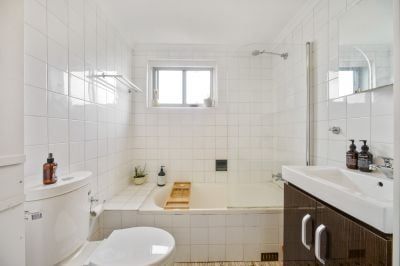 Stylish One-Bedroom Apartment in the Heart of Annandale - Photo 4