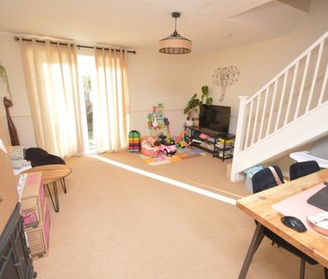 Rushforth Place, Exwick, Exeter, EX4 - Photo 2