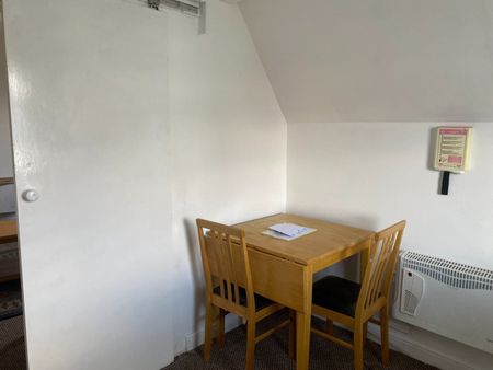 1 Bed Flat, Poplar Ave, B17 - Photo 4