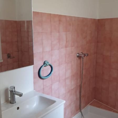 LOCATION Agen - Appartement T2 - Photo 4