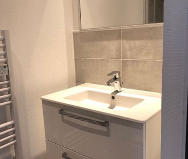 Location Appartement 2 pièces 31m² - Photo 1