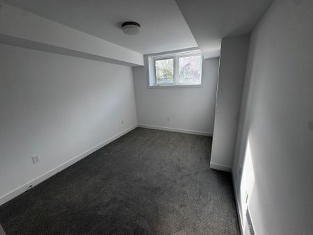 For Lease - 940 St David Street Unit# 93, Centre Wellington, Ontario - Photo 2