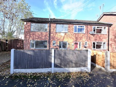 3 bedroom semi-detached house to rent - Photo 2