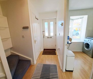 2 bedroom terraced house to rent - Photo 6