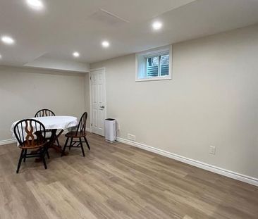 For Lease - 2062 Cherrywood Trail, London North, Ontario - Photo 3