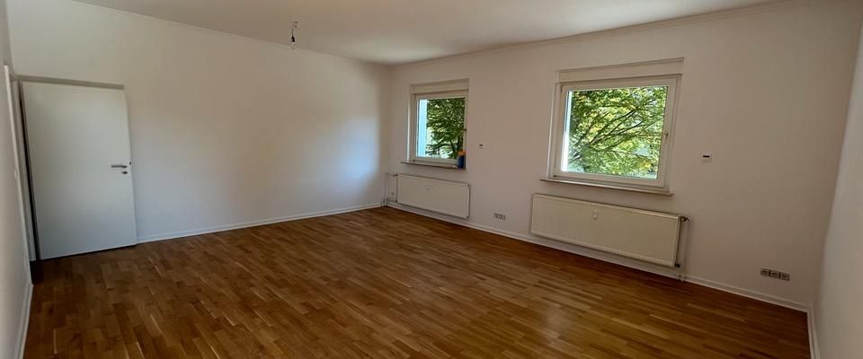 traumhafte sonnige 3-Zimmer-Wohnung110 m² ab sofort - Photo 1