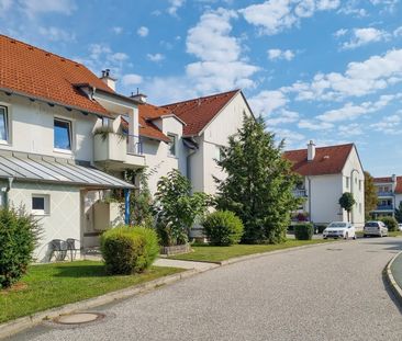 Familienwohnung im EG mit Loggia - Foto 1