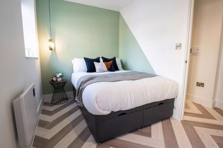 1 Bed - Medium - Photo 5