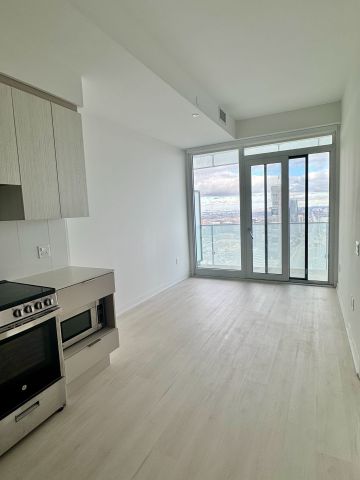 For Lease - 3900 Confederation Parkway Unit# 4211, Mississauga, Ontario - Photo 2