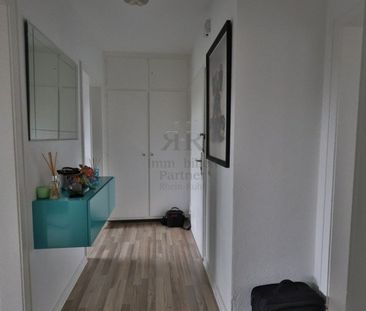 Traumhaft schöne, moderne und helle 2-Zimmerwohnung mit Balkon! - Photo 1