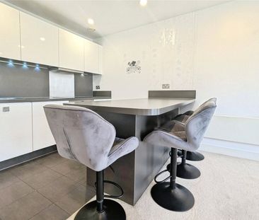 Heron House, Rushley Way, Reading, RG2 - Photo 3