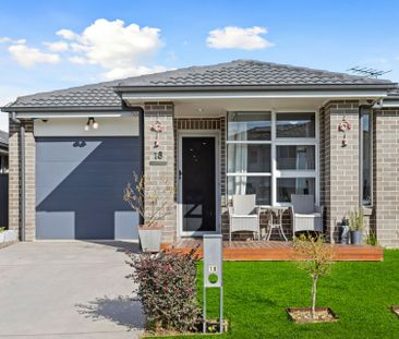 Immaculate Home on High side of Street! - Photo 6