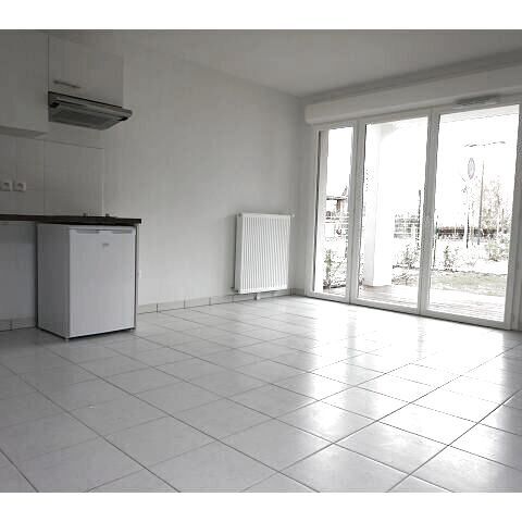 Location Appartement 2 pièces 43m² ST ORENS DE GAMEVILLE 31650 - Photo 1