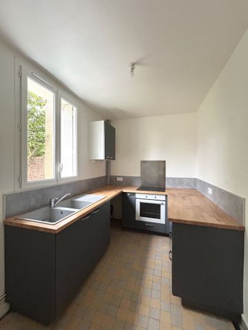 Location Maison 4 pièces 107m² - Photo 3