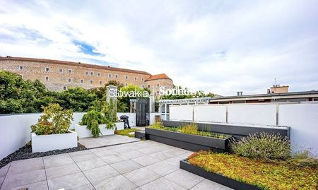 AKTUALIZOVANÁ CENA: 5 IZB. PENTHOUSE NA ZÁMOCKEJ, BRATISLAVA I – STARÉ MESTO, ID: 0095 - Photo 3