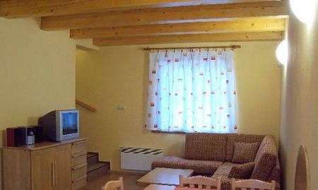 Prenájom zariadeného 5 lôžkového apartmánu v Oščšadnici - Fotografia 2