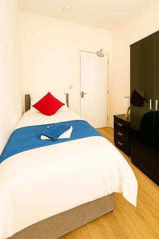 Room in a Shared House, Windsor Road, L13 - Photo 3