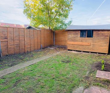 3 bedroom terraced house to rent - Photo 5