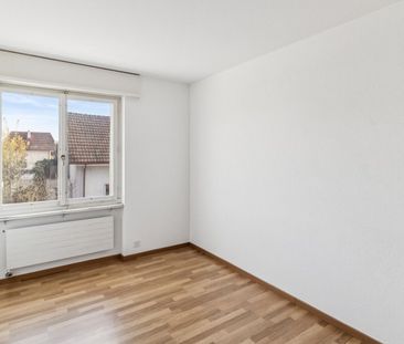 Modern 3.5-room apartment on the 1st floor in a quiet location - Photo 6