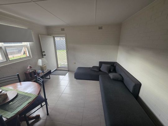 For Lease - Photo 1