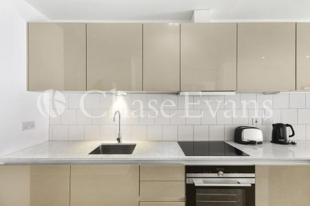 Studio to rent - Photo 4