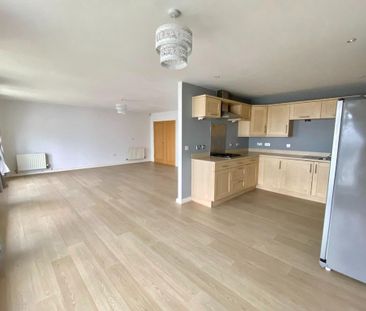 2 bedroom apartment to rent - Photo 3