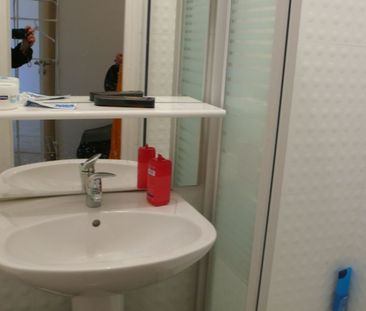 Location Appartement P2 Nimes - Photo 2