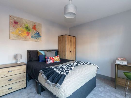 🏡 A Refreshing Shared House in Nuneaton – Modern Comfort, Great Location - Photo 1