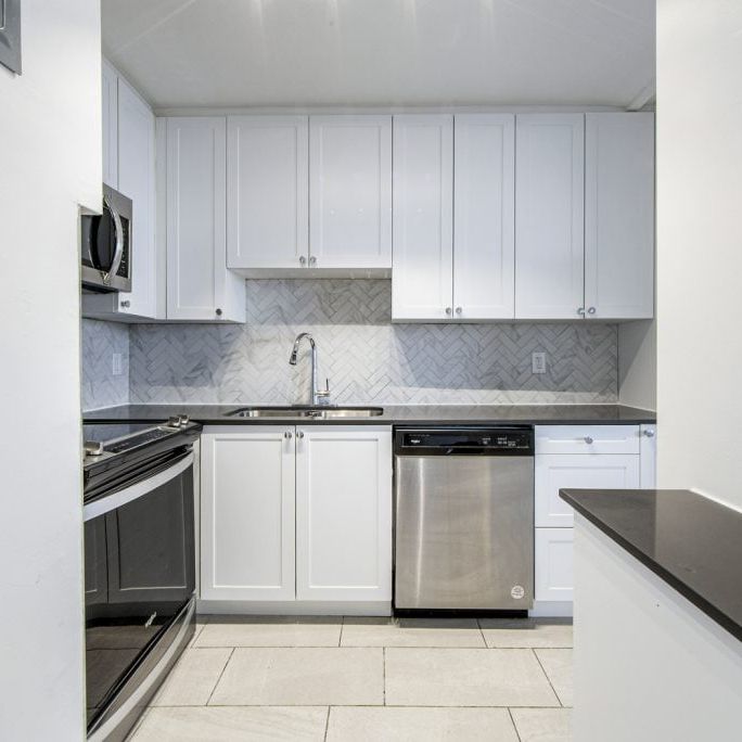 Parkside Place - Photo 2