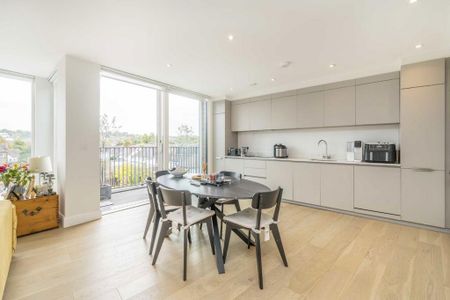 2 bedroom flat to rent - Photo 4