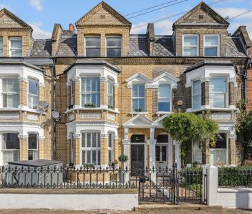 Available to let, a modernised five-bedroom period home in Putney SW15 - Photo 3
