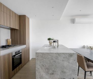 Modern Luxury Apartment at St Boulevard! - Photo 3