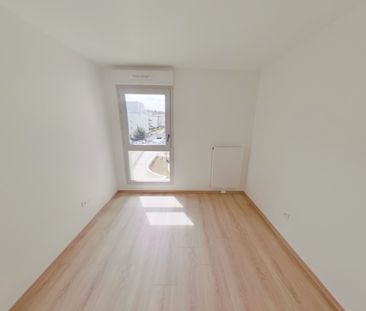 Location Appartement 2 pièces 46m² LUCE 28110 - Photo 6