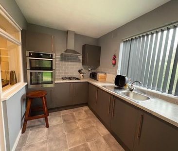 1 bedroom semi-detached house to rent - Photo 5