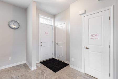 For Lease - 2314 Natasha Circle, Oakville, Ontario - Photo 5