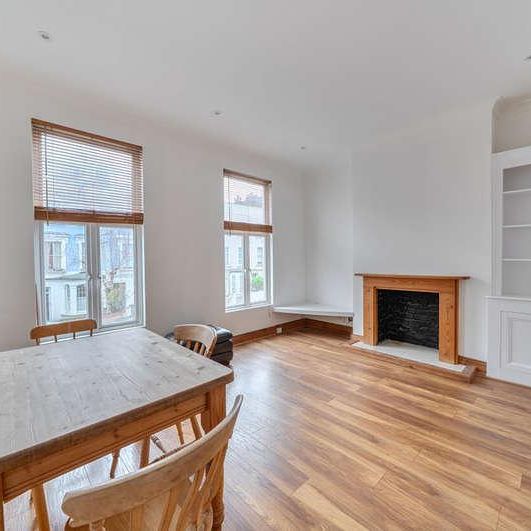 Caedmon Road, N7 - Photo 1