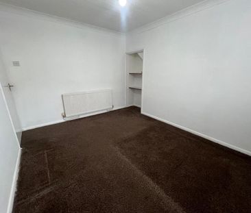 2 bedroom maisonette to rent - Photo 1