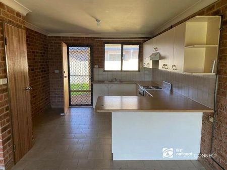 Great location! - Photo 4