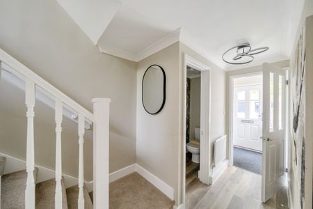 White Rose Close - Photo 5