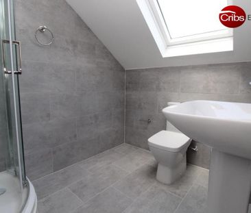 4 bedroom flat to rent - Photo 6