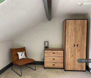 1 bedroom in a house share to rent - Photo 4