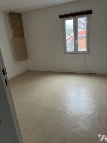 Location appartement - DOURGES - Photo 2