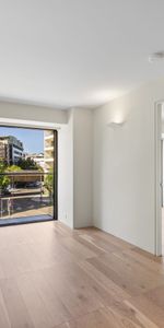 Modern One-Bedroom Haven in the Heart of Rushcutters Bay - Photo 3