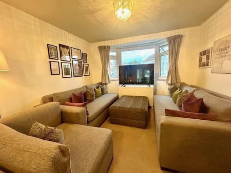 2 bedroom terraced house to rent - Photo 2