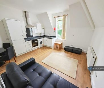 1 bedroom flat to rent - Photo 6