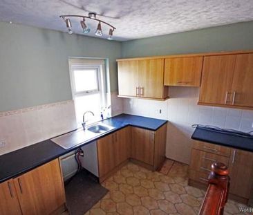 2 bedroom property to rent in Colwyn Bay - Photo 1