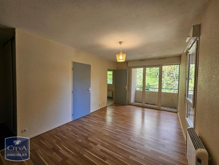 Location Appartement 1 pièce 27m² POITIERS 86000 - Photo 2