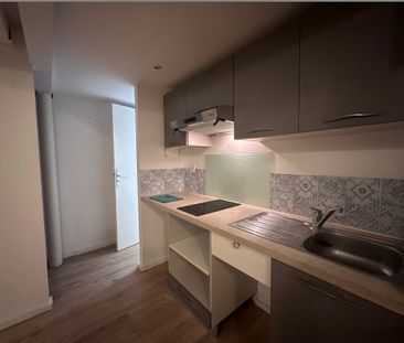 Location Appartement 2 pièces 28m² TOULON 83000 - Photo 1
