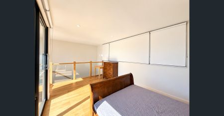 Furnished | Contemporary Living in a Sought-After Port Melbourne Location - Photo 4